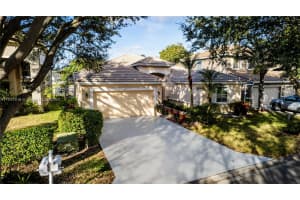 5417 NW 48th St, Coconut Creek, FL 33073, Sold 01/31/25