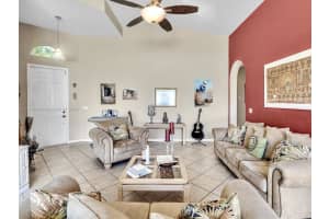 2202 Portofino Ave, Homestead, FL 33033, Sold 02/25/25