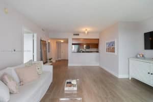 1800 N Bayshore Dr, Miami, FL 33132, Sold 06/04/25