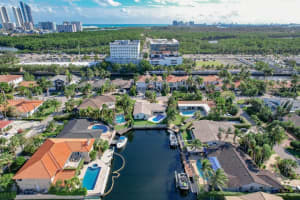 3351 Ne 164th St, North Miami Beach