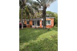2073 NE 173rd St, North Miami Beach, FL 33162, Sold 01/22/25