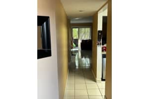 852 NE 209th St APT 102, Miami, FL 33179, Sold 05/28/25