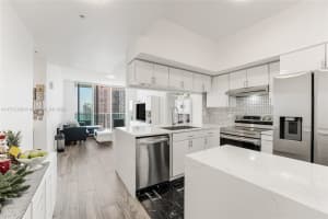 31 SE 5th St APT 3918, Miami, FL 33131, - MLS#A11712159
