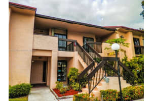 2257 SW 15th St, Deerfield Beach, FL 33442, Sold 04/17/25