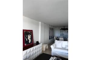 177 Ocean Ln Dr, Key Biscayne, FL 33149, Sold 02/03/25