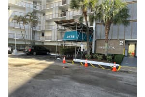 3475 N Country Club Dr, Miami, FL 33180, Sold 02/07/25