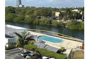 3475 N Country Club Dr, Miami, FL 33180, Sold 02/07/25