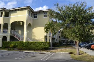 260 NW 109th Ave, Miami, FL 33172, Sold 06/12/25