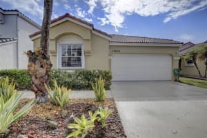 15676 NW 12th Manor, Pembroke Pines, FL 33028, Sold 01/15/25