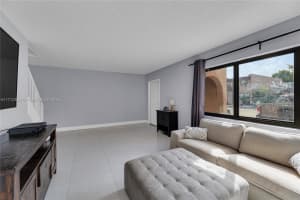 14 Seville Cir, Davie, FL 33324, Sold 06/26/25
