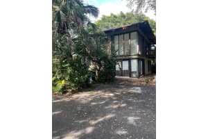 6565 SW 55th Ln, Miami, FL 33155, Sold 04/16/25