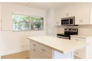 7000 Nova Dr APT 202E, Davie, FL 33317, Sold 08/13/25