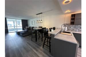 400 Se 10th St 204, Deerfield Beach