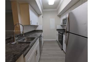 201 Sw 116th Ave 22-102 Pembroke Pines, FL 33025 - MLS#A11712770