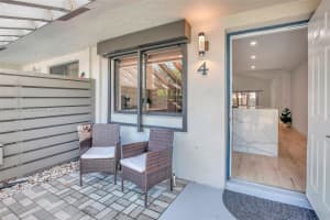 459 Lakeview Dr, Weston, FL 33326, Sold 02/26/25