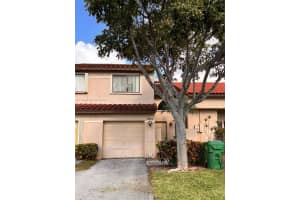 3631 Inverrary Blvd W, Lauderhill, FL 33319, Sold 02/05/25