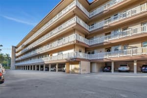 6751 Cypress Rd, Plantation, FL 33317, Sold 02/06/25