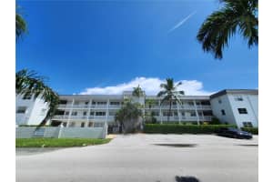 6200 Ne 22nd Way 212, Fort Lauderdale