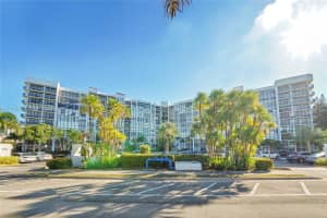 1000 Parkview Dr 730, Hallandale Beach