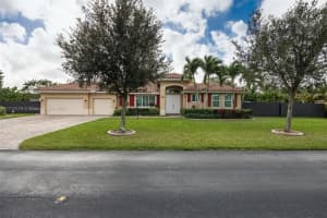 1528 Nw 21st St, Homestead