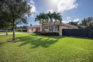 1528 NW 21st St, Homestead, FL 33030 - MLS#A11713174
