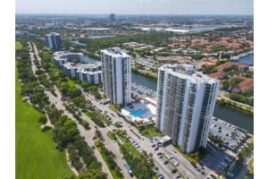 ELDORADO TOWERS, 3625 N Country Club Dr APT 2010, Aventura, FL 33180, - MLS#A11713211