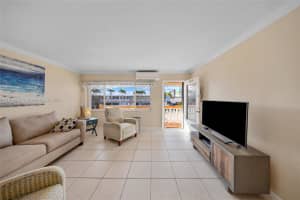 1015 SW 11th Ave APT 19K, Hallandale Beach, FL 33009, - MLS#A11713359