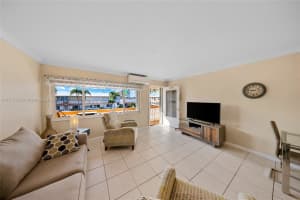 1015 SW 11th Ave APT 19K, Hallandale Beach, FL 33009, - MLS#A11713359