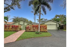 55 Ash Dr, Hollywood, FL 33026, Sold 01/28/25