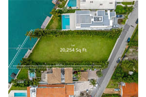 9250 Bay Dr, Surfside, FL 33154, - MLS#A11713454