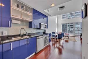 60 SE 13th St, Miami, FL 33131, Sold 06/20/25