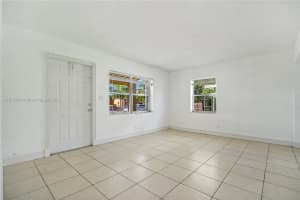 305 NW 7th Ave, Homestead, FL 33030, Sold 01/31/25