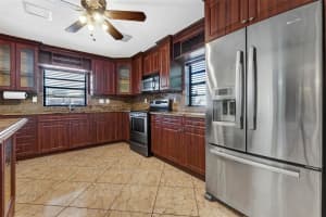 4529 SW 24th St, Fort Lauderdale, FL 33317, Sold 03/06/25