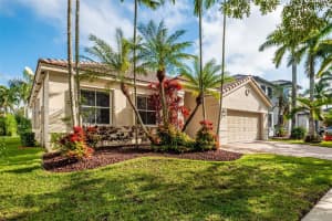 977 Lavender Cir, Weston, FL 33327, Sold 05/23/25
