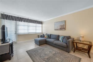 3725 S Ocean Dr APT 719, Hollywood, FL 33019, - MLS#A11713662