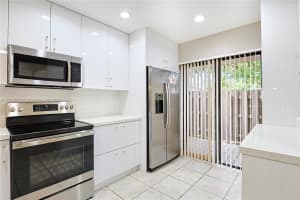 4801 NW 82nd Ave, Lauderhill, FL 33351, Sold 02/06/25