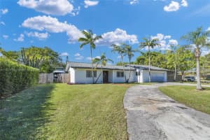 7400 SW 66th Ave, South Miami, FL 33143, Sold 04/07/25