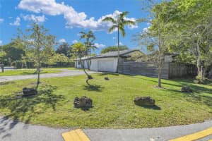 7400 SW 66th Ave, South Miami, FL 33143, Sold 04/07/25
