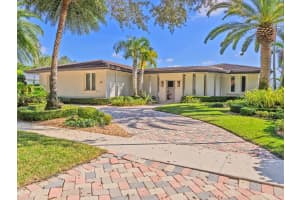 16111 E Troon Cir, Miami Lakes, FL 33014, Sold 09/05/25