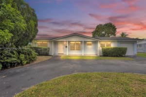 14070 Kendale Lakes Blvd, Miami, FL 33183, Sold 01/31/25