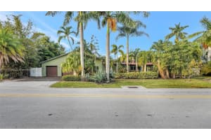 801 NW 24th St, Wilton Manors, FL 33311, Sold 04/07/25