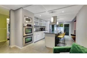 801 NW 24th St, Wilton Manors, FL 33311, Sold 04/07/25