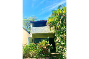 19232 NE 25th Ave APT 221B, Miami, FL 33180, - MLS#A11713981