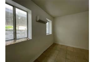 1021 NW 3rd St, Miami, FL 33128, Sold 04/01/25