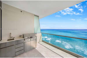 18501 Collins Ave Apartment 2502, Sunny Isles Beach, FL 33160, - MLS#A11714056