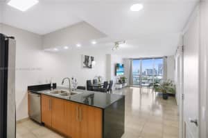1750 N Bayshore Dr 3210, Miami
