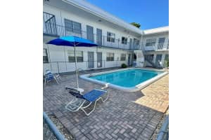 30 SE 4th Ave, Hallandale Beach, FL 33009, Sold 03/03/25