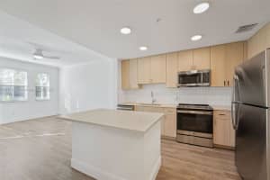 10170 SW 7th St 40-312, Pembroke Pines, FL 33025 - MLS#A11714635