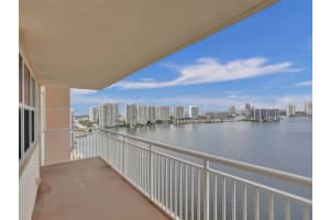 251 174th St APT 2220, Sunny Isles Beach, FL 33160, Sold 05/14/25