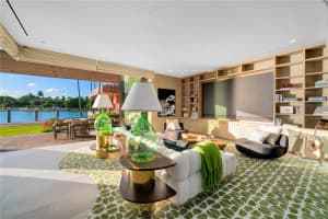 6440 N Bay Rd, Miami Beach, FL 33141, Sold 12/06/24